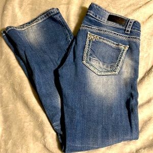 Buckle jeans